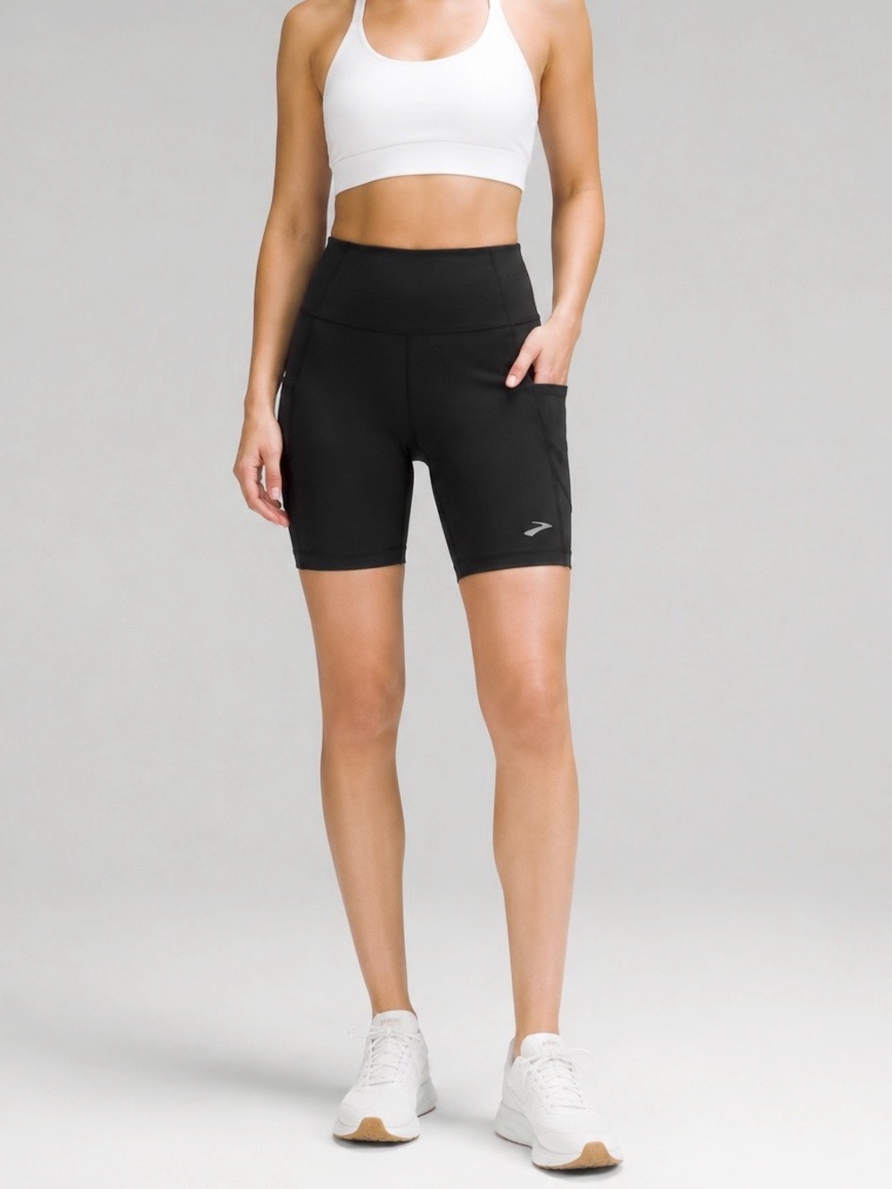 Brooks Run Happy Woman Black Method 8in Short Tight MEDIUM Activewear Athleisure